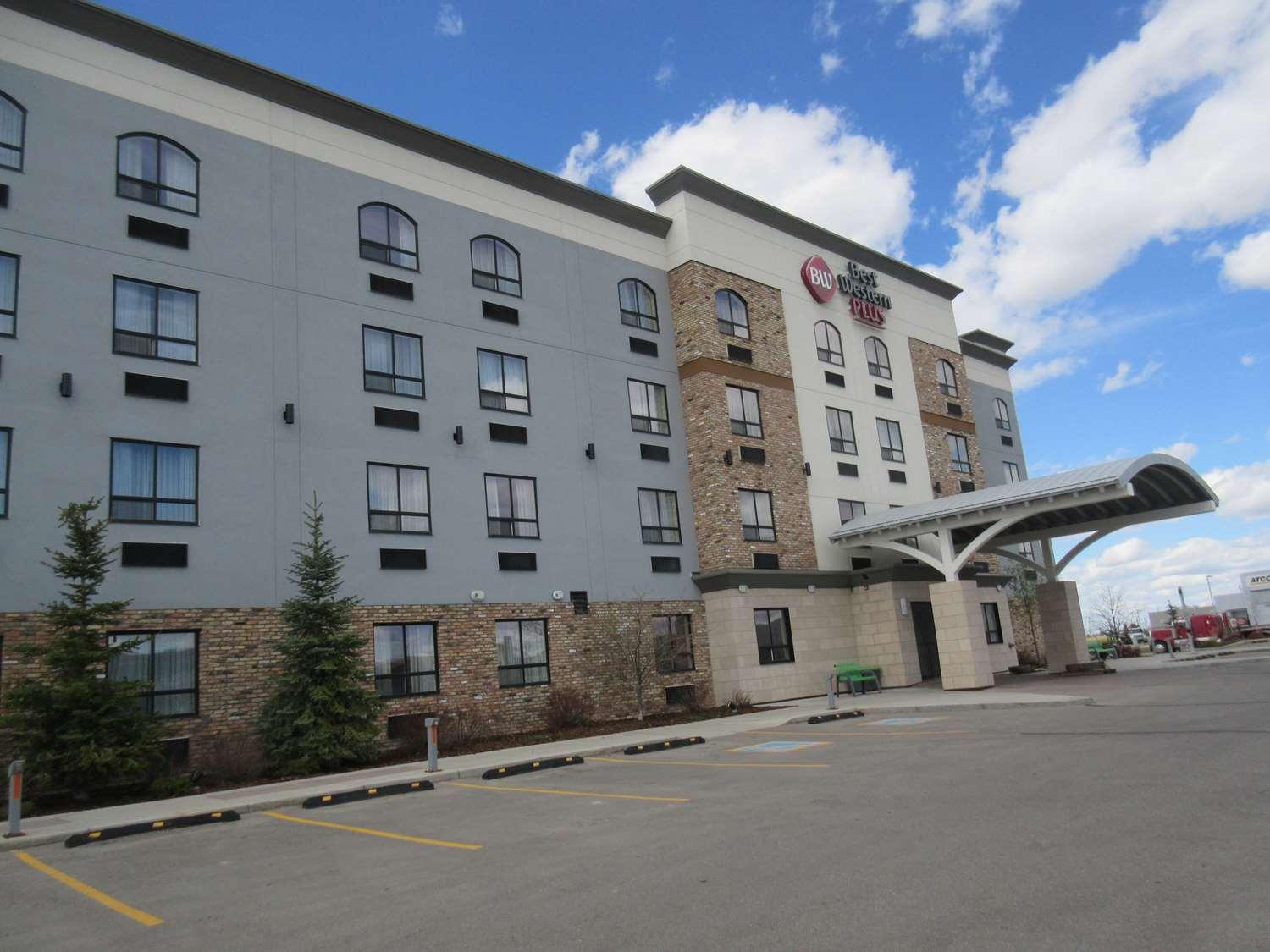 Best Western Plus Airdrie Gateway מראה חיצוני תמונה