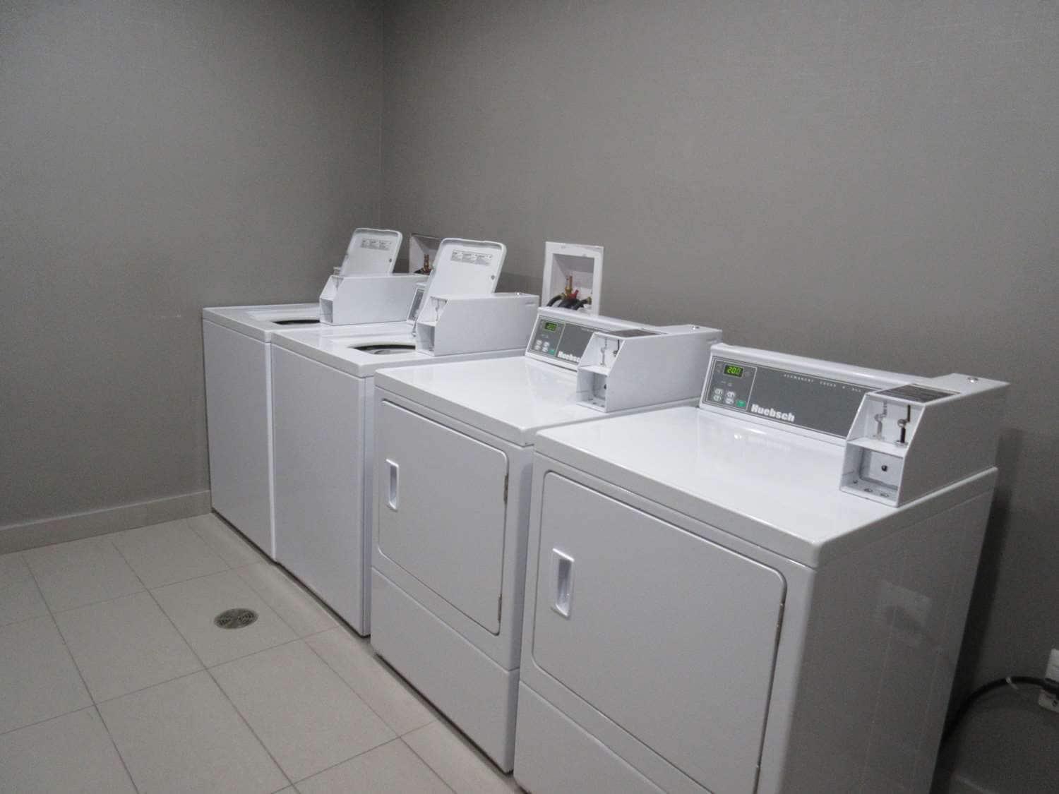 Best Western Plus Airdrie Gateway מראה חיצוני תמונה