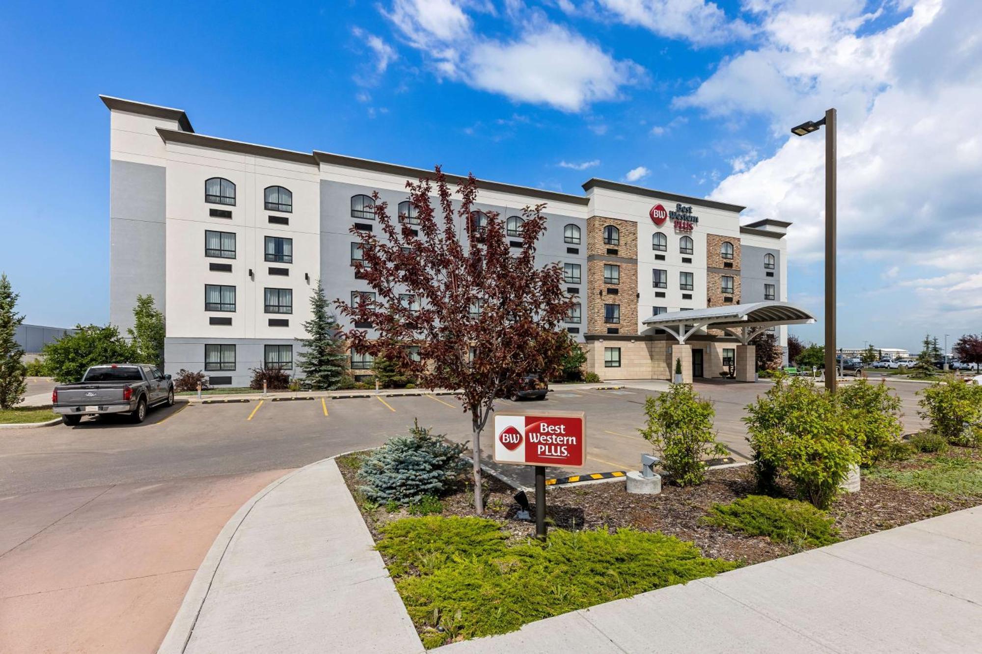 Best Western Plus Airdrie Gateway מראה חיצוני תמונה